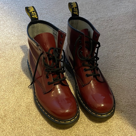 Dr. Martens Shoes - Doc Martens